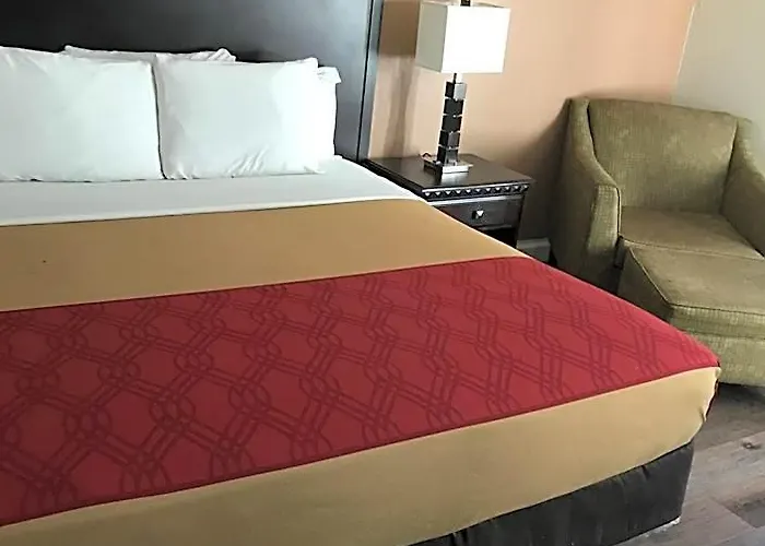 The & 3* Markham