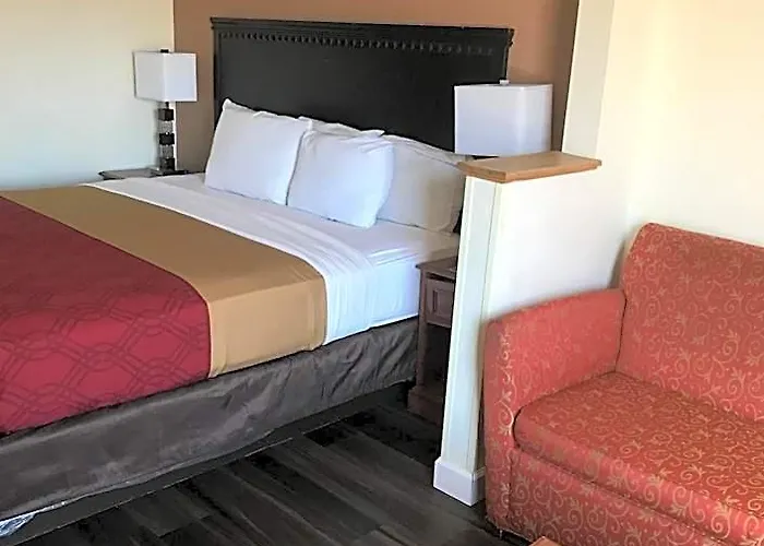 The & Hotel 3*